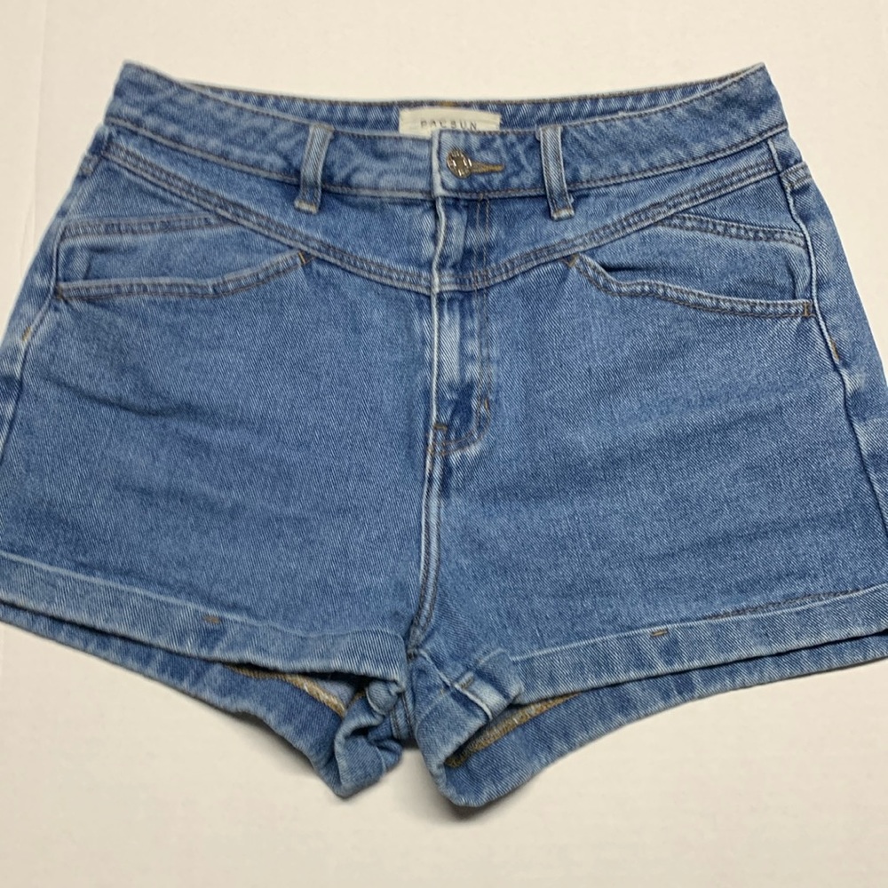 PACSUN Mom Short Cuffed Front Zip Blue Denim Size 29